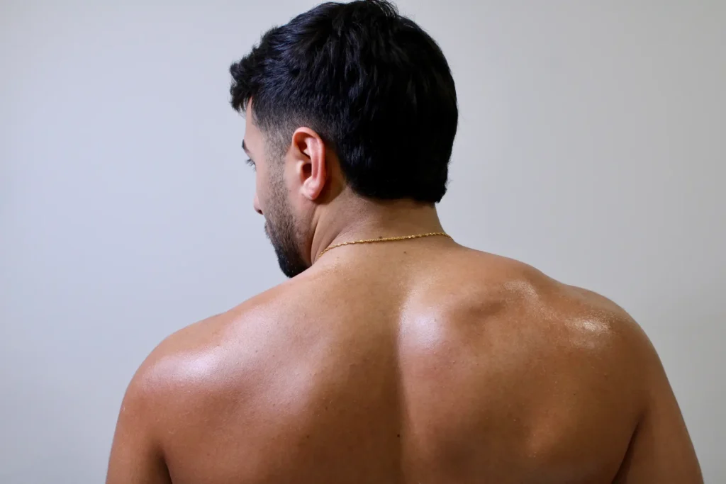 Men's Back